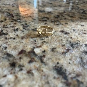 Gold Claddaugh Ring